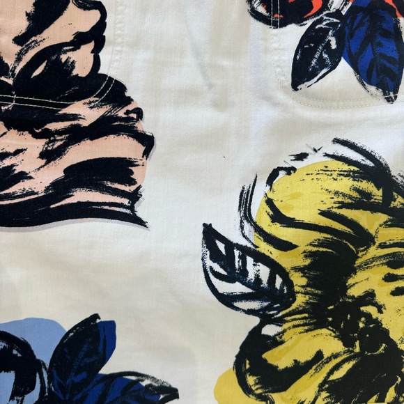 Anthropologie Maeve
Women's Floral Buckle Skirt - Picture 4 of 7